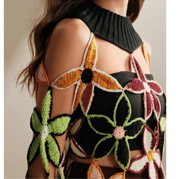 Luxe Floral Embroidered Loose Fit Long Sleeve Top S M L - Picture 2 of 4